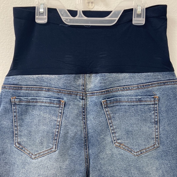 Maternity Bermuda Jean Short NWT - Picture 8 of 8